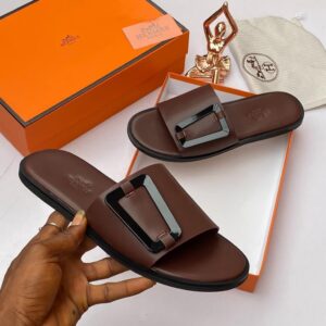 Hermès Slippers – Understated Sophistication | Levonteluxe (Copy)